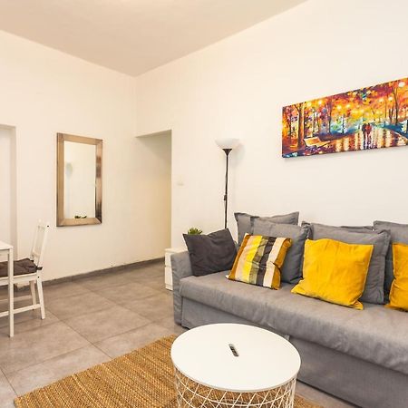 Lovely Apartment Close To The Beach Tel Aviv Luaran gambar